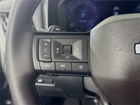 Certified 2025 Nissan Rogue SL image 13