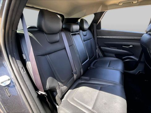 Certified 2024 Hyundai Tucson SEL w/ Convenience Package FWD image 20
