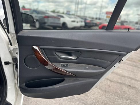 Used 2015 BMW 335i Sedan RWD image 23