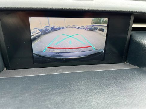 Used 2016 Lexus IS 200t RWD image 16