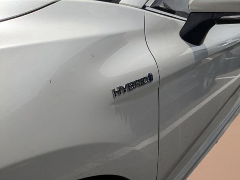 Used 2021 Toyota Camry XSE w/ Cold Weather Package FWD image 4