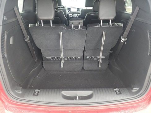 New 2026 Chrysler Pacifica Limited image 23