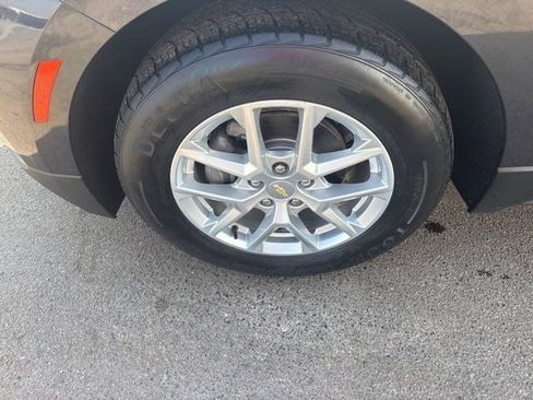 Used 2022 Chevrolet Equinox LT image 45