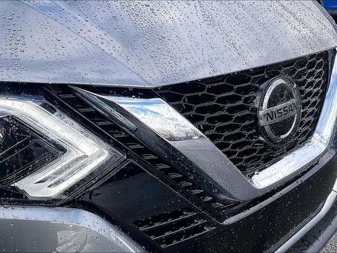 Used 2022 Nissan Rogue Sport SL w/ Premium Package image 29