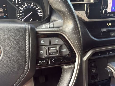 Used 2024 Toyota Tundra SR5 w/ SR5 Convenience Package RWD image 20