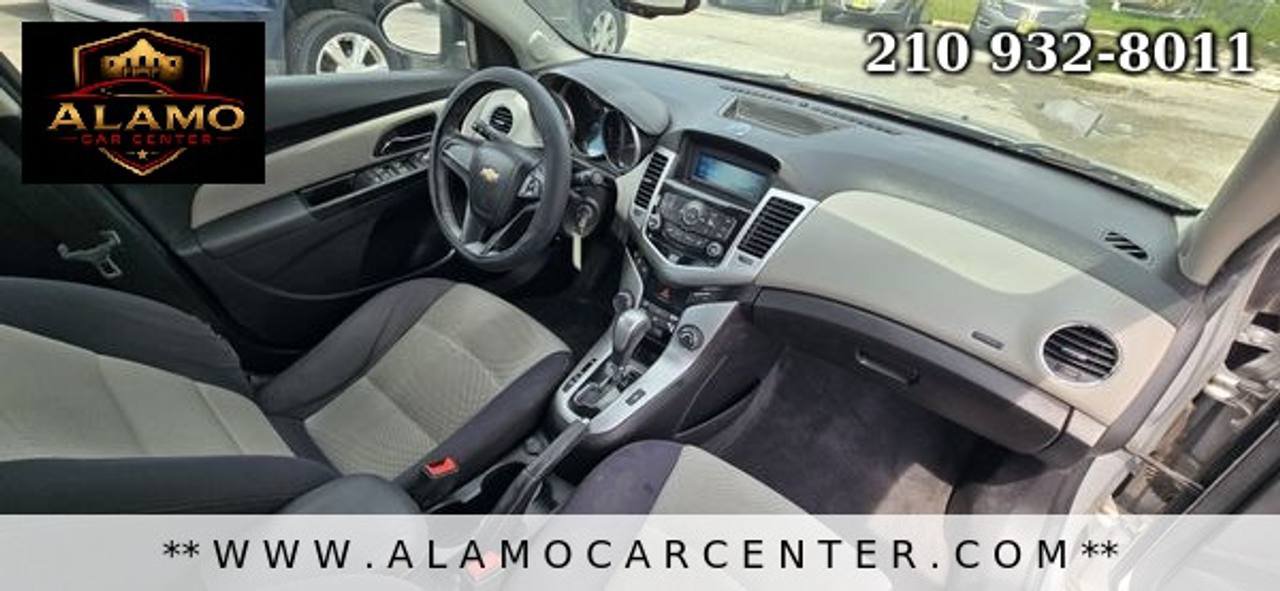 Used 2014 Chevrolet Cruze LS FWD image 14