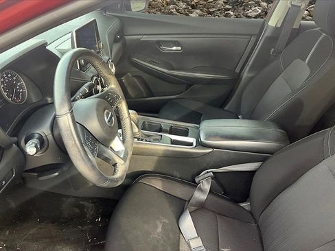 Used 2021 Nissan Sentra SV image 23