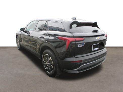 Used 2025 Chevrolet Blazer EV LT w/ Super Cruise Package AWD/4WD image 5