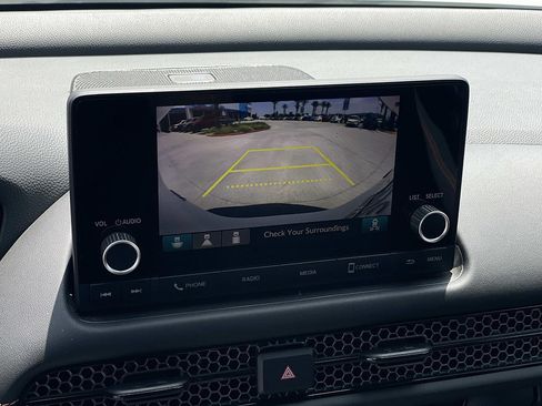Certified 2023 Honda HR-V Sport image 7