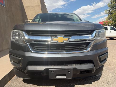 Used 2017 Chevrolet Colorado W/T w/ WT Convenience Package AWD/4WD image 9