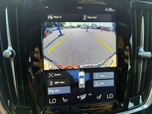 Used 2018 Volvo S90 T5 Momentum w/ Convenience Package FWD image 35
