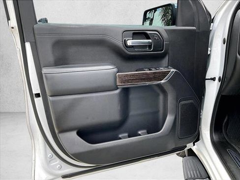 Used 2020 GMC Sierra 1500 SLE w/ SLE Value Package image 18