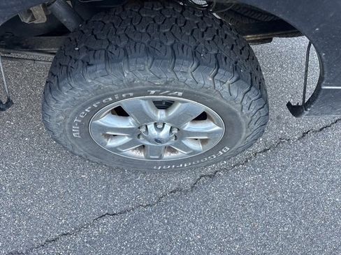 Used 2014 Ford F150 XLT w/ XTR Package image 5