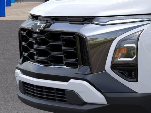 New 2026 Chevrolet Equinox ACTIV w/ Convenience Package III AWD/4WD image 13