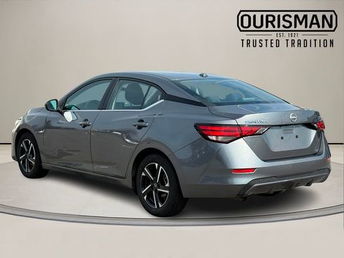 Used 2024 Nissan Sentra SV image 4