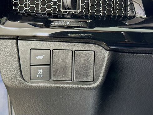 Used 2023 Honda CR-V EX-L image 9