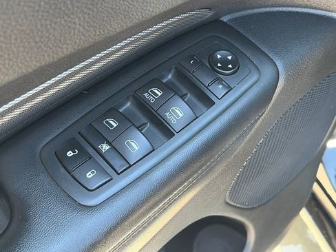 Used 2020 Dodge Durango GT AWD/4WD image 17