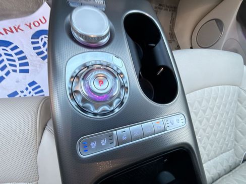 Used 2023 Genesis GV60 Performance image 22