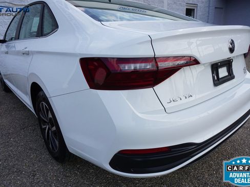 Used 2024 Volkswagen Jetta S FWD image 9