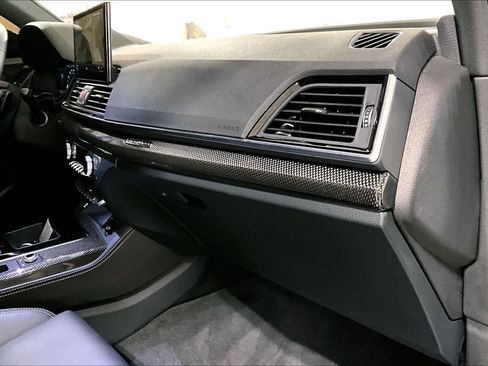 Used 2024 Audi SQ5 Premium Plus w/ Premium Plus Package image 16