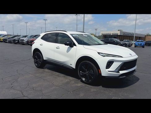 Used 2024 Buick Envision Sport Touring AWD/4WD image 2