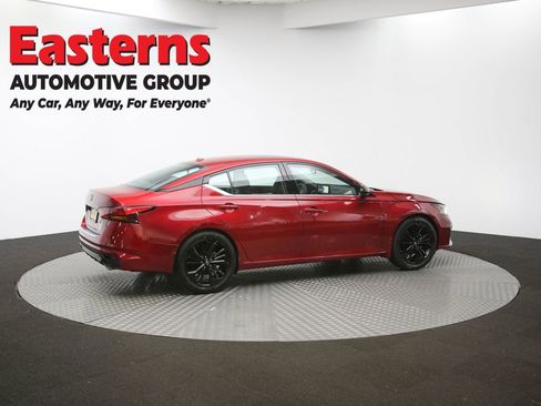 Used 2023 Nissan Altima 2.5 SR w/ SR Premium Package FWD image 43