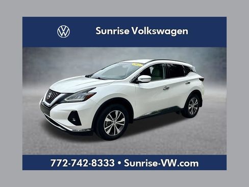 Used 2022 Nissan Murano SV FWD image 1