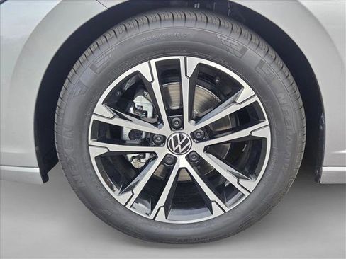 New 2026 Volkswagen Jetta Sport FWD image 10