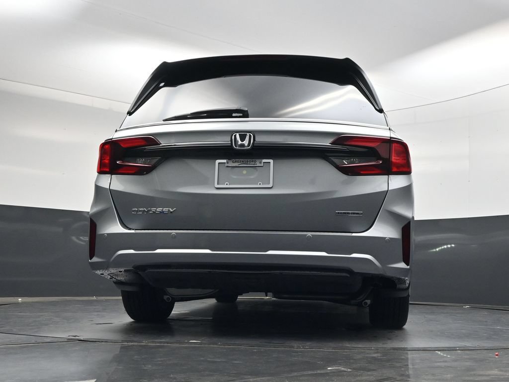 New 2027 Honda Odyssey Touring image 29