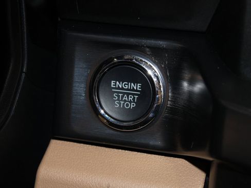 New 2026 Ford F250 Lariat w/ Chrome Package image 45