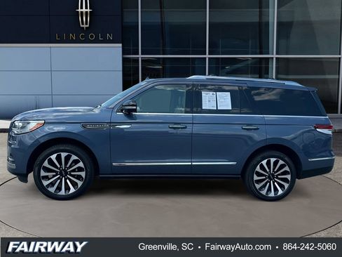 Used 2023 Lincoln Navigator Reserve AWD/4WD image 8