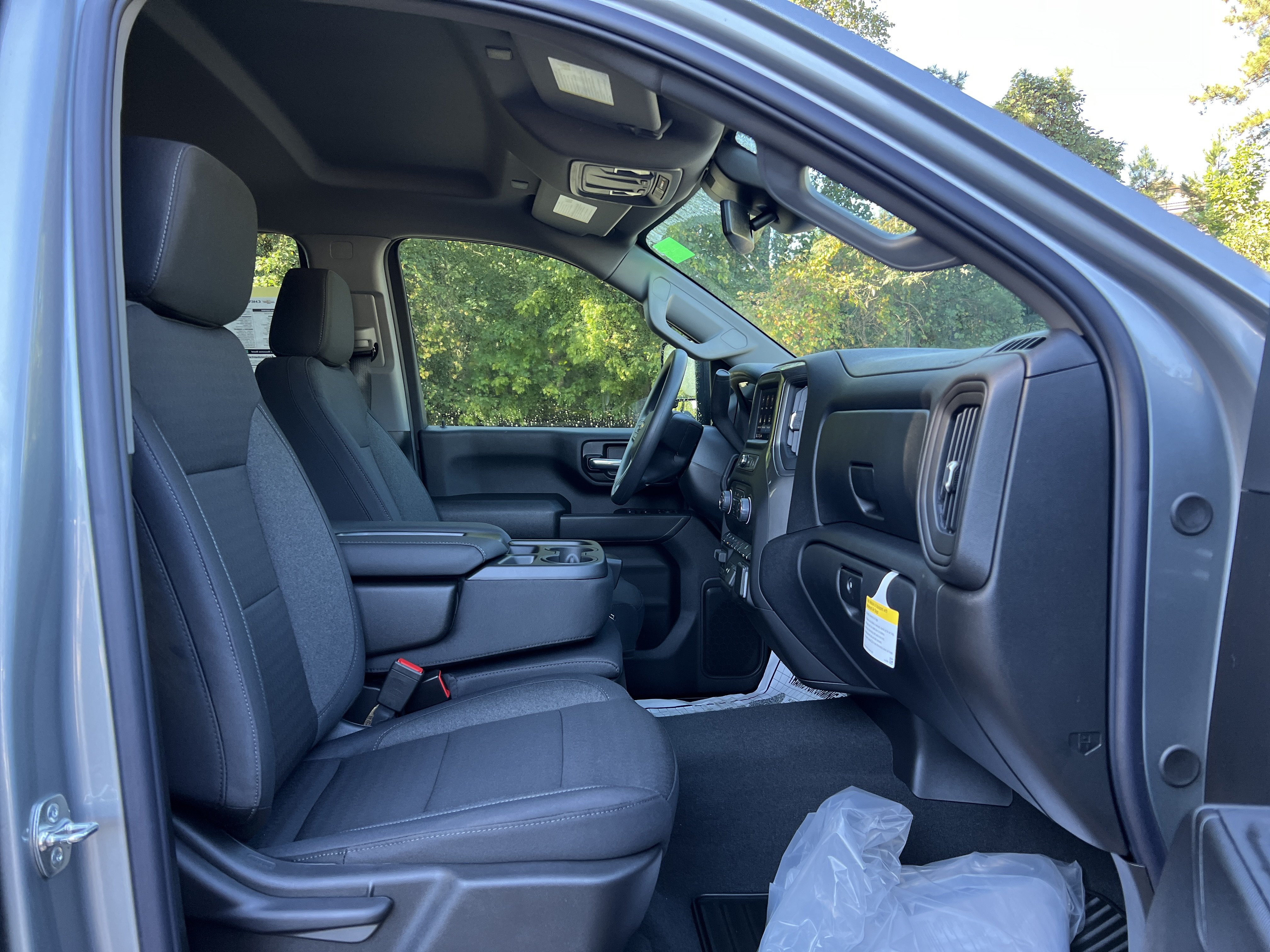 New 2026 Chevrolet Silverado 2500 Custom w/ Custom Value Package AWD/4WD image 33