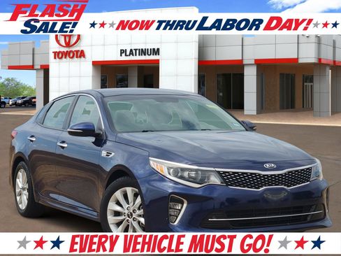 Used 2018 Kia Optima S FWD image 1