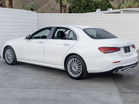 Used 2022 Mercedes-Benz E 350 Sedan image 7