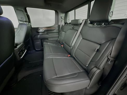 Used 2024 GMC Sierra 1500 Denali AWD/4WD image 14