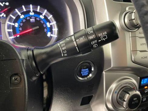 Used 2017 Toyota 4Runner Limited AWD/4WD image 16