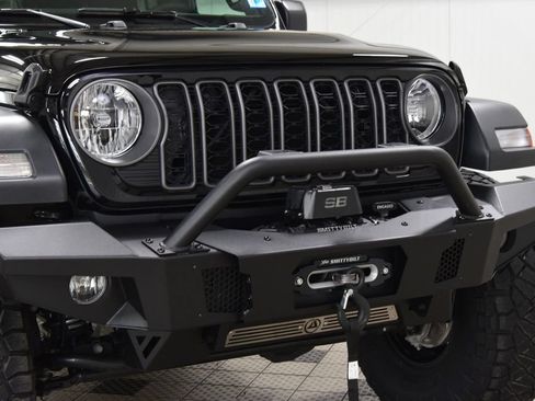 Used 2026 Jeep Wrangler Unlimited Sport AWD/4WD image 11