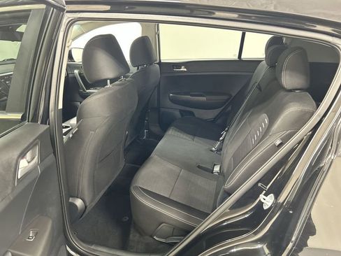 Used 2020 Kia Sportage LX w/ LX Popular Package image 19