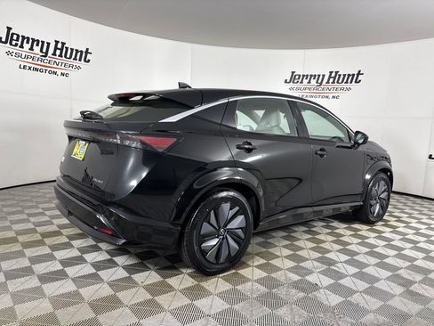 Used 2023 Nissan Ariya FWD image 4