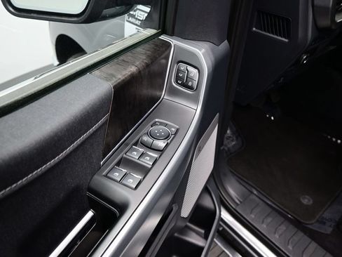 Used 2023 Ford F150 Lariat w/ Bed Utility Package RWD image 10
