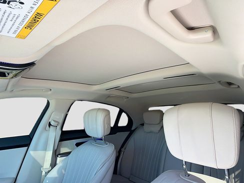 Used 2022 Mercedes-Benz S 500 4MATIC image 26