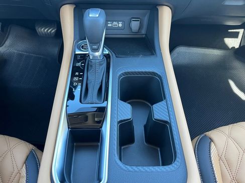 New 2025 Nissan Sentra SV image 11