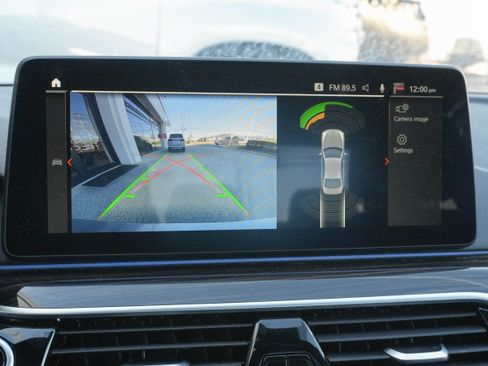 Certified 2023 BMW 540i xDrive w/ Executive Package image 24