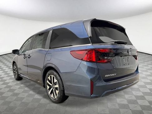 New 2026 Honda Odyssey EX-L image 3