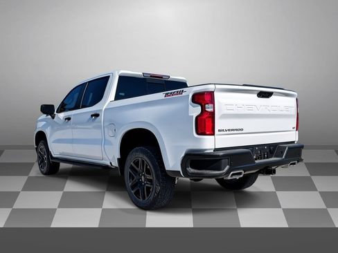 Used 2024 Chevrolet Silverado 1500 LT Trail Boss w/ LT Trail Boss Premium Package AWD/4WD image 4