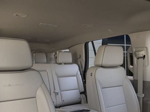 New 2026 GMC Yukon Denali AWD/4WD image 25