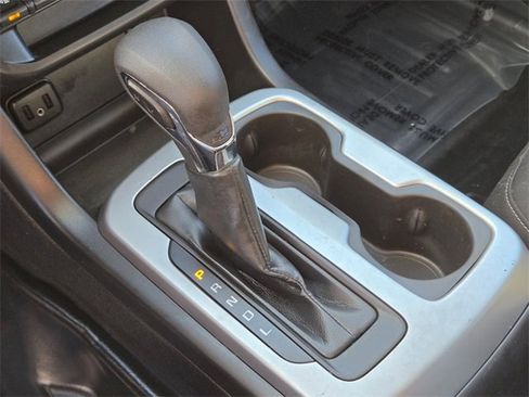 Used 2022 Chevrolet Colorado LT w/ Fleet Safety Package image 35