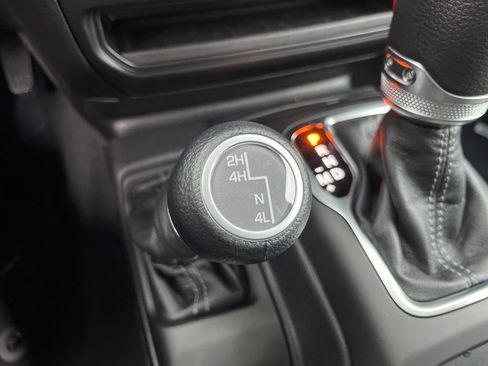 New 2026 Jeep Gladiator Sport AWD/4WD image 39