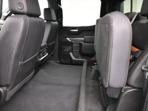 Used 2021 GMC Sierra 1500 AT4 w/ AT4 Premium Package image 16