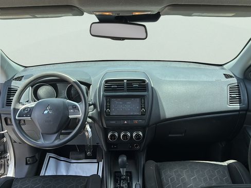 Used 2021 Mitsubishi Outlander Sport ES FWD image 27